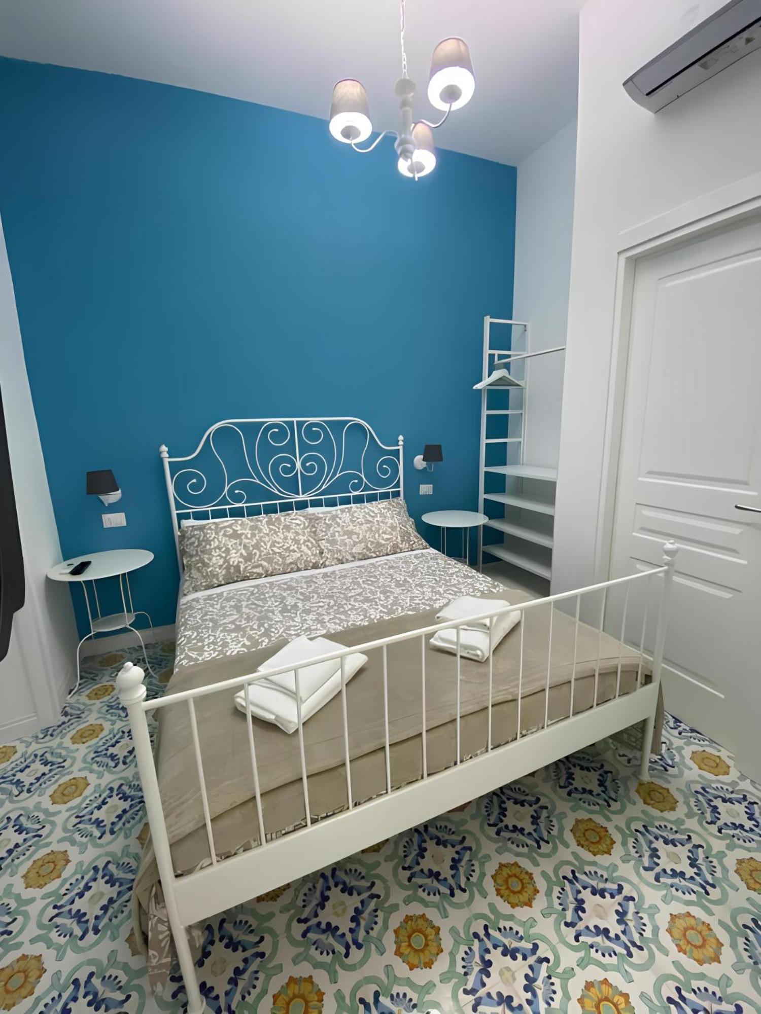 Luna Rossa Apartment Naples